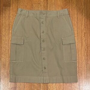 Banana Republic Khaki Button-Front Cargo Skirt Size 6P
